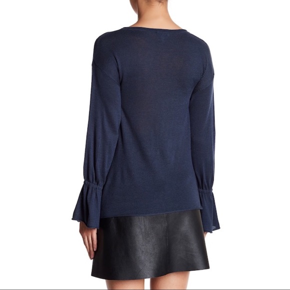 14th & Union Bell Sleeve Sweater Navy - Picture 3 of 3
